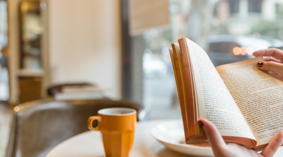 法律事务专业人才将来是干什么的？近期有很多学生和家长前来咨询这一问题，想知道报考法律事务专业毕业后能从事哪些工作！在大家一般的认知里，似乎只有成为律师、检察官、法官才能够进入这样的地方工作